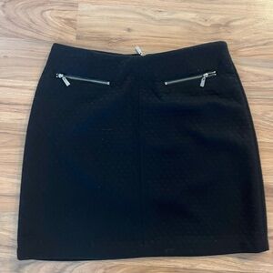 Laundry By Shelli Segal Black Mini Skirt with Zipper Accents